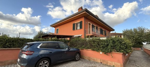 4 غرف نوم منزل ذو طابقين في Pontedera, Italy رقم 359888 37