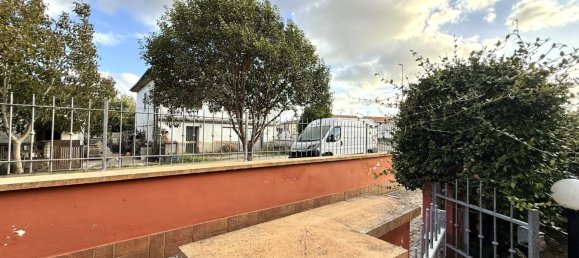 4 غرف نوم منزل ذو طابقين في Pontedera, Italy رقم 359888 39