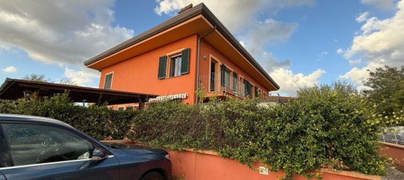 4 غرف نوم منزل ذو طابقين في Pontedera, Italy رقم 359888 3