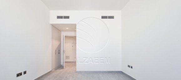 4 Schlafzimmer Villa in Yas Island, UAE, Nr. 29381 12