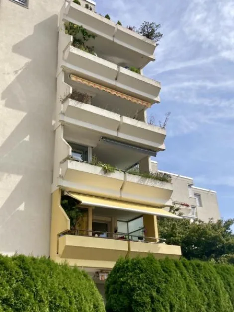 Apartamento de 3 habitaciónes en Baden-Wurttemberg, Germany No. 60387