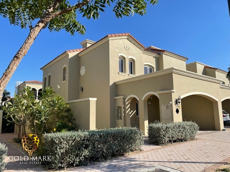 3 bedrooms Townhouse in Serena, UAE No. 33818
