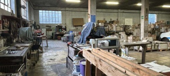 5610m² Warehouse in Como, Italy No. 329764 9