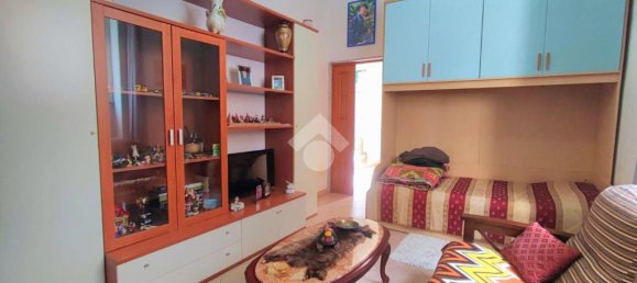 Квартира с 1 спальней в Бари, Италия № 64529 5