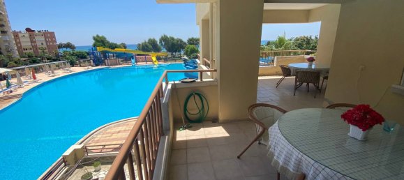 Apartment 4+1 in Mersin, Turkey No. 14582 14