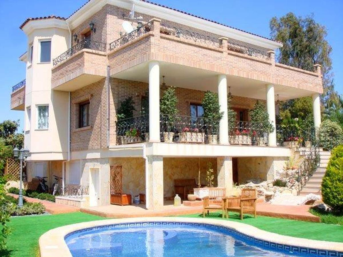 4 bedrooms Villa in Ciudad Quesada, Spain No. 13019