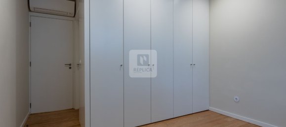 3 bedrooms Apartment in Porto, Portugal No. 106215 22