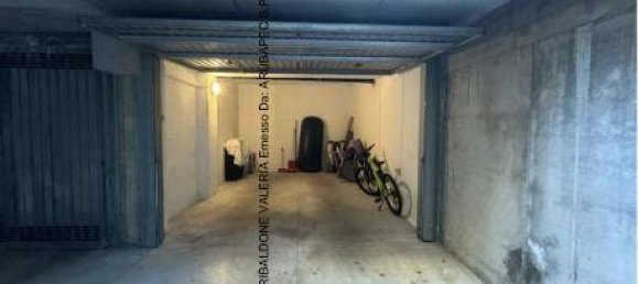 Квартира с 2 спальнями в Кардано аль Кампо, Италия № 5422 3