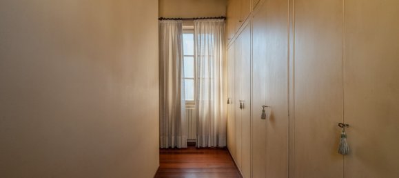 5 غرف نوم فيلا في Novate Milanese, Italy رقم 314221 34