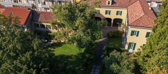 5 غرف نوم فيلا في Novate Milanese, Italy رقم 314221 4