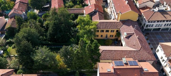 5 غرف نوم فيلا في Novate Milanese, Italy رقم 314221 16