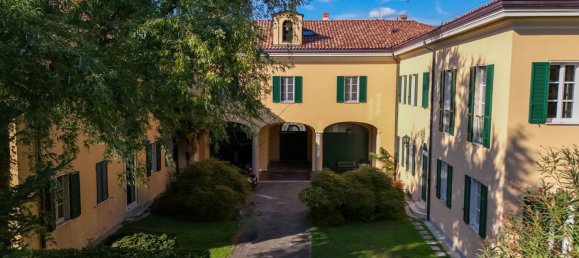 5 غرف نوم فيلا في Novate Milanese, Italy رقم 314221 6