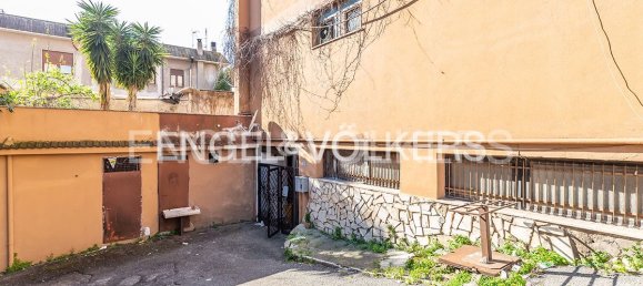 1-Zimmer Gewerbliche Immobilie in Lariano, Italy, Nr. 105228 4