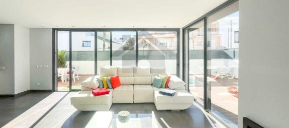 Дом с 4 спальнями в Портиман, Португалия № 115596 12