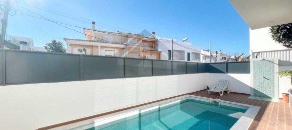 Дом с 4 спальнями в Портиман, Португалия № 115596 3