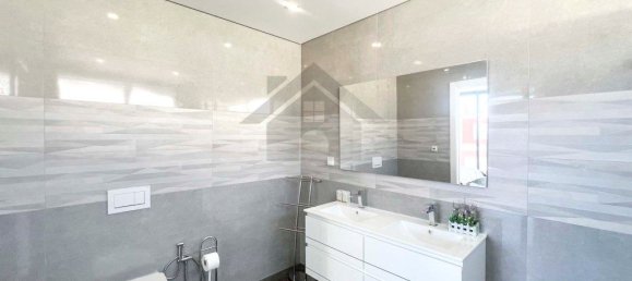 Дом с 4 спальнями в Портиман, Португалия № 115596 23