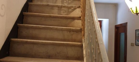 6 rooms House in Borghetto di Vara, Italy No. 69167 10