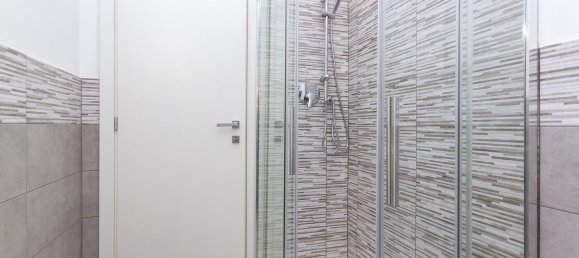 6 rooms Apartment in Turin, Italy No. 198143 10