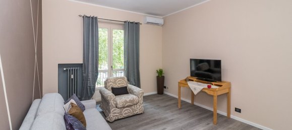 6 rooms Apartment in Turin, Italy No. 198143 25