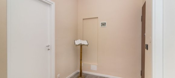 6 rooms Apartment in Turin, Italy No. 198143 22