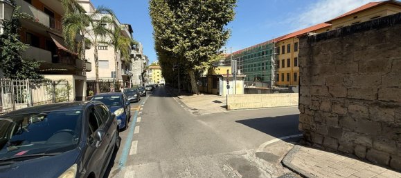 5 Schlafzimmer Wohnung in Pagani, Italy, Nr. 352614 4