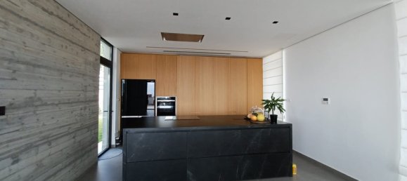 Вилла с 3 спальнями в Эпископи, Кипр № 505 6