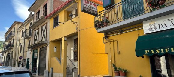 3-salle Maison à San Gregorio Magno, Italy No. 289775 2