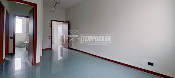 2 bedrooms Apartment in Tavernerio, Italy No. 209136 7