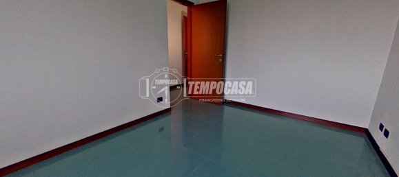 2 bedrooms Apartment in Tavernerio, Italy No. 209136 12