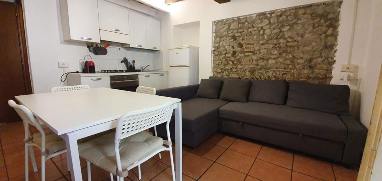 2 rooms Apartment in Parma, Italy No. 228890