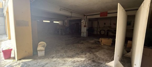 140m² Garage in Falcone, Italy No. 325404 10