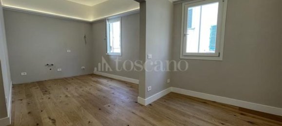 3 Schlafzimmer Wohnung in Florence, Italy, Nr. 69149 17