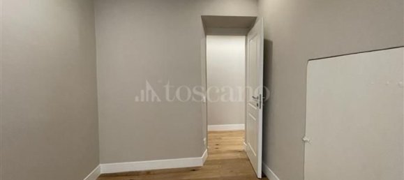 3 Schlafzimmer Wohnung in Florence, Italy, Nr. 69149 29