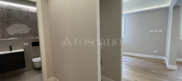 3 Schlafzimmer Wohnung in Florence, Italy, Nr. 69149 31