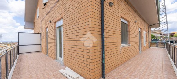 Apartamento de 2 dormitorios en Guidonia Montecelio, Italy No. 310094 7