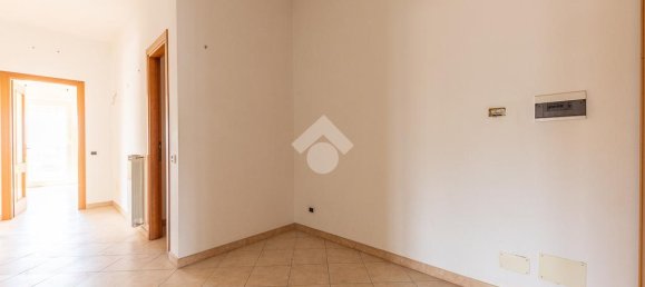 Apartamento de 2 dormitorios en Guidonia Montecelio, Italy No. 310094 21