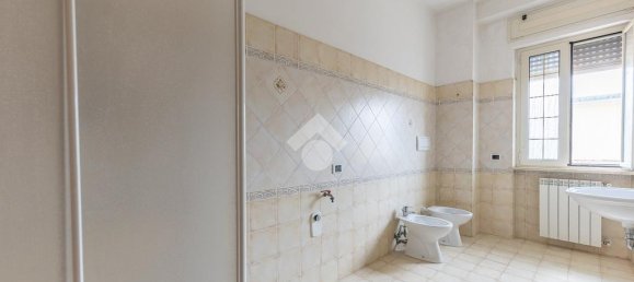 Apartamento de 2 dormitorios en Guidonia Montecelio, Italy No. 310094 24