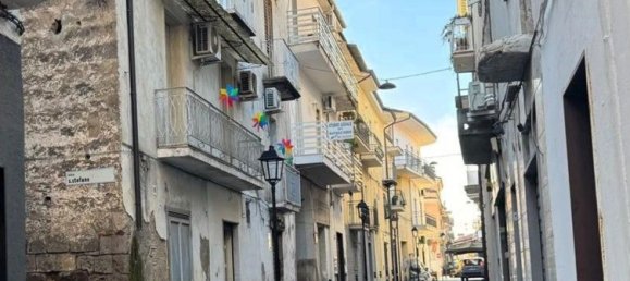 5-salle Maison à Vitulazio, Italy No. 163080 16