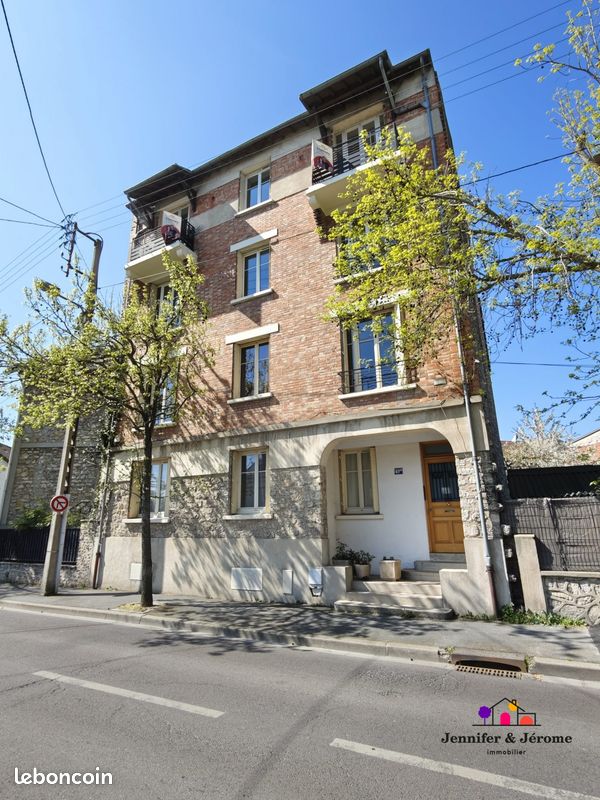 2 غرف نوم شقة في Montmorency, France رقم 327990