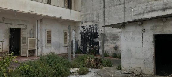 13 rooms House in San Pietro Vernotico, Italy No. 172393 31