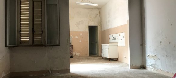 13 rooms House in San Pietro Vernotico, Italy No. 172393 15