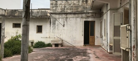 13 rooms House in San Pietro Vernotico, Italy No. 172393 33