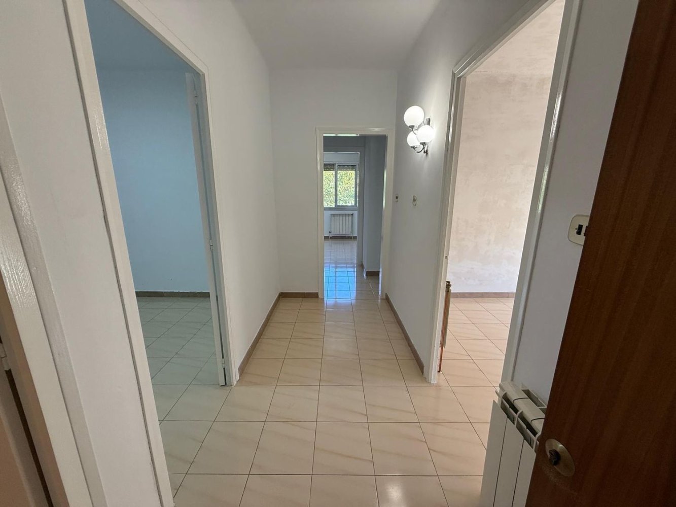 4 Schlafzimmer Wohnung in Vilanova del Cami, Spain, Nr. 247831