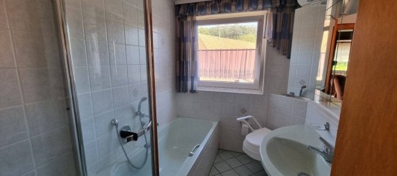 Дом с 4 комнатами в Хасберге, Германия № 139541 12