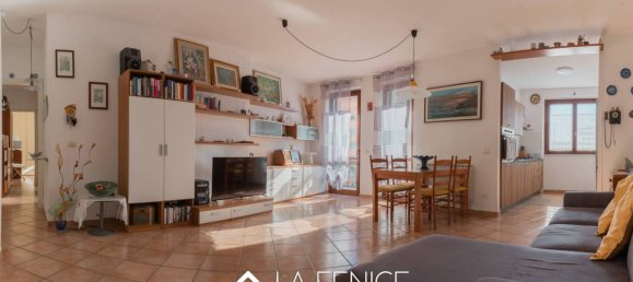 2 bedrooms Apartment in La Spezia, Italy No. 149360 2