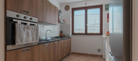 2 bedrooms Apartment in La Spezia, Italy No. 149360 6