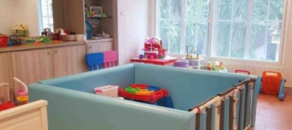 4 bedrooms Bungalow in Bangkok, Thailand No. 6367 6