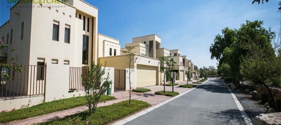 Moradia em banda T3 em Mina Al Arab, UAE N.º 34914 14