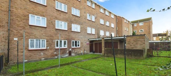 3 bedrooms Apartment in London, United Kingdom No. 10815 17