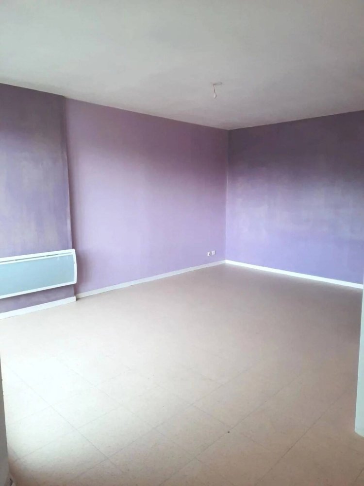 1 Schlafzimmer Doppelhaus in Villeneuve-Saint-Germain, France, Nr. 50905